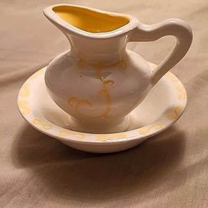 Vintage Collectible Creamer and Saucer